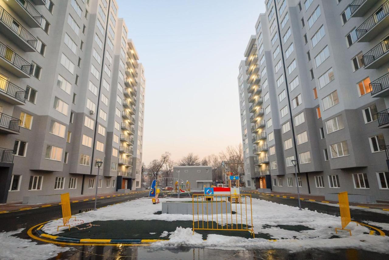 Как Дома- Уютная Двухкомнатная Квартира В Жк Атлант Alma-Ata Exteriör bild